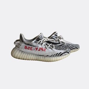 Adidas Yeezy Boost 350 V2 Zebra  Size 7 US MEN Kanye West CP9654 White Blk